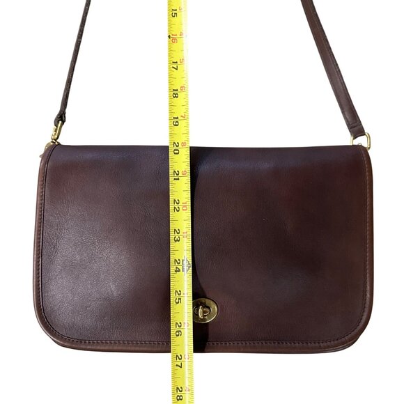 Vintage Coach Purse 1970s Brown Leather Flap Shoulder Bag Crossbody New York Mad - Picture 13 of 15